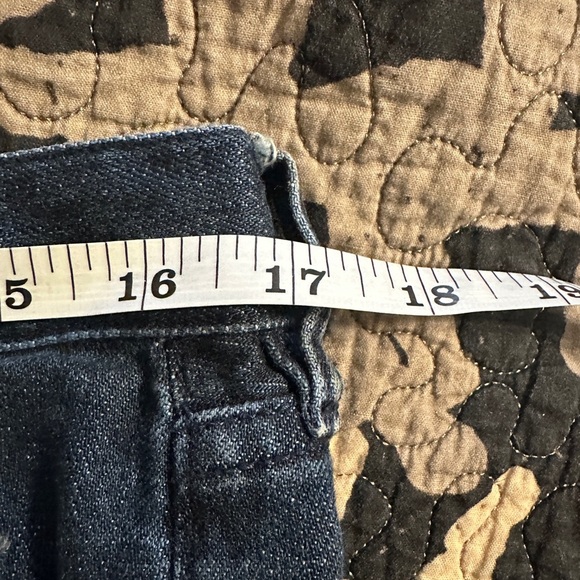 J Crew women’s jeans. - Picture 3 of 8